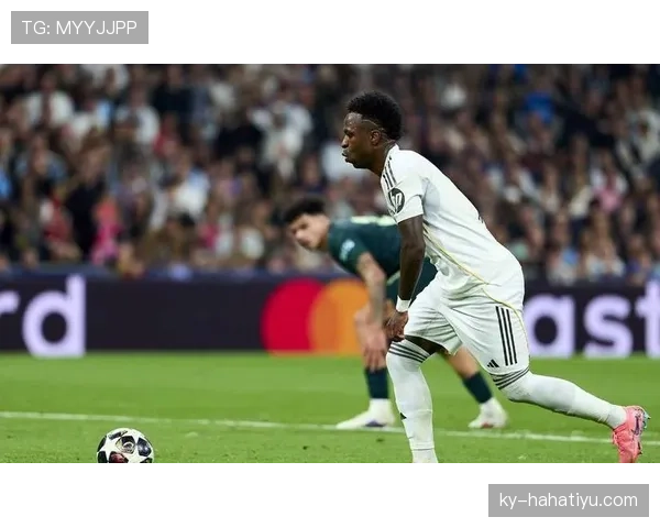 巴尔韦德欧冠决赛关键助攻：锁定胜局的决定性一传解析